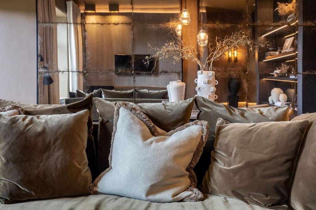 Alfred'S Ramsbottom - Suite One ภายนอก รูปภาพ
